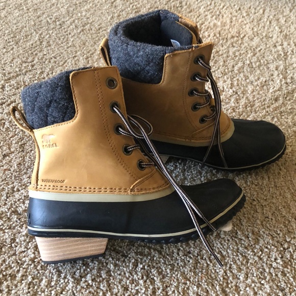 Sorel Shoes - NWT Sorel Boots, 7.5